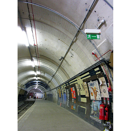 Aldwych underground station